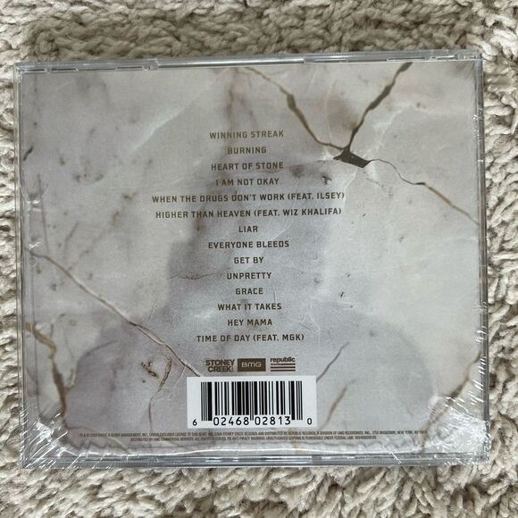 Jelly Roll Beautifully Broken Autographed Signed - Picture 3 of 7